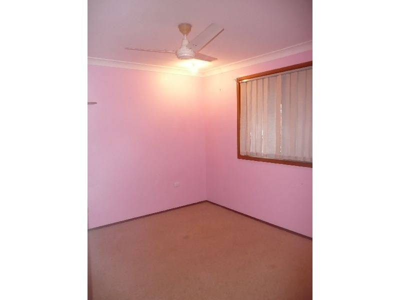 5 Dougal Drive, Wyoming NSW 2250