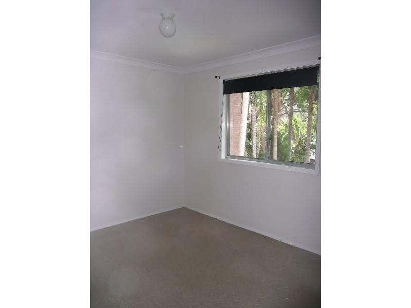 5 Dougal Drive, Wyoming NSW 2250