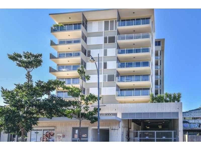 42/12 Baker Street, Gosford NSW 2250