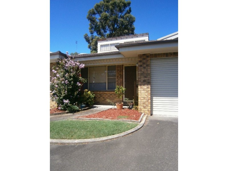 3/162 Albany Street, Point Frederick NSW 2250