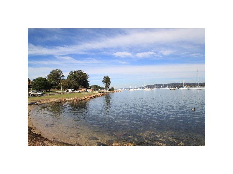 3/162 Albany Street, Point Frederick NSW 2250