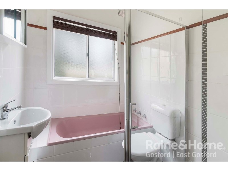 50 Orange Parade, Wyoming NSW 2250