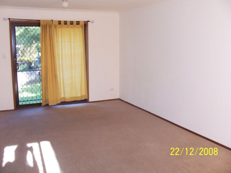 8 Kingfisher Place, Tumbi Umbi NSW 2261