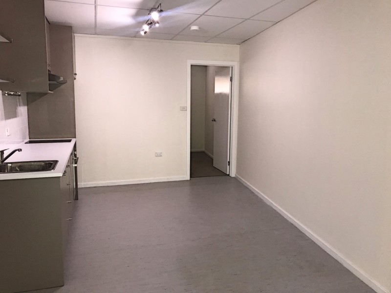 Shop 5/127 Maidens Brush Road, Wyoming NSW 2250