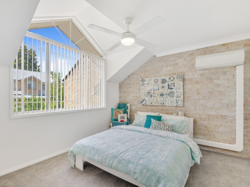 17/15 Koolang Road, Green Point NSW 2251