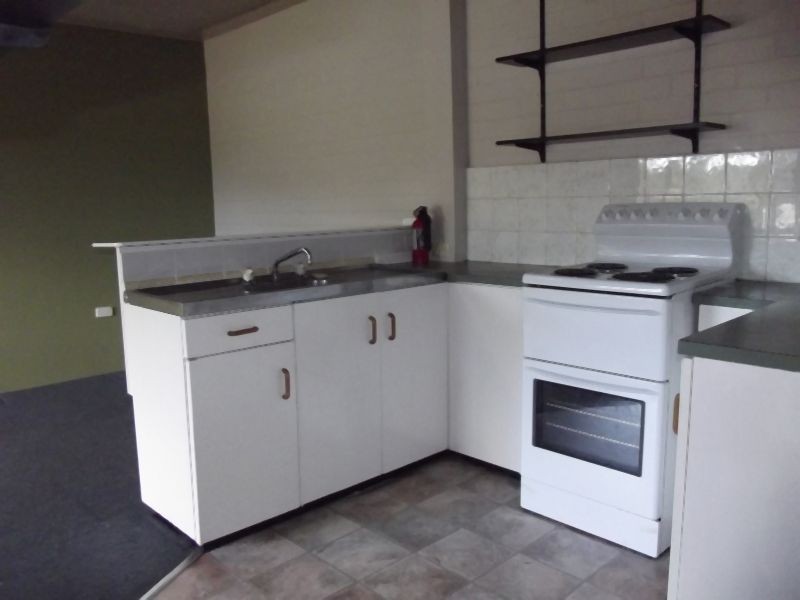 2/33a Frederick Street, East Gosford NSW 2250