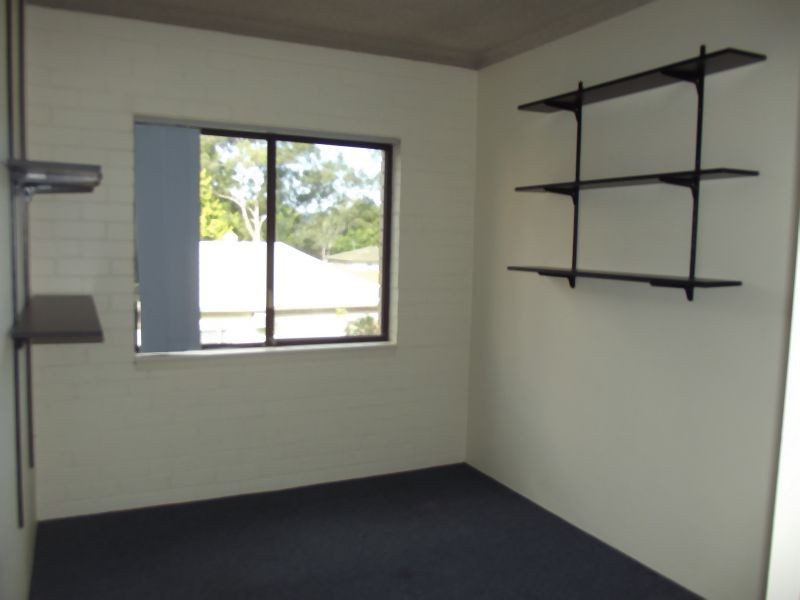 2/33a Frederick Street, East Gosford NSW 2250