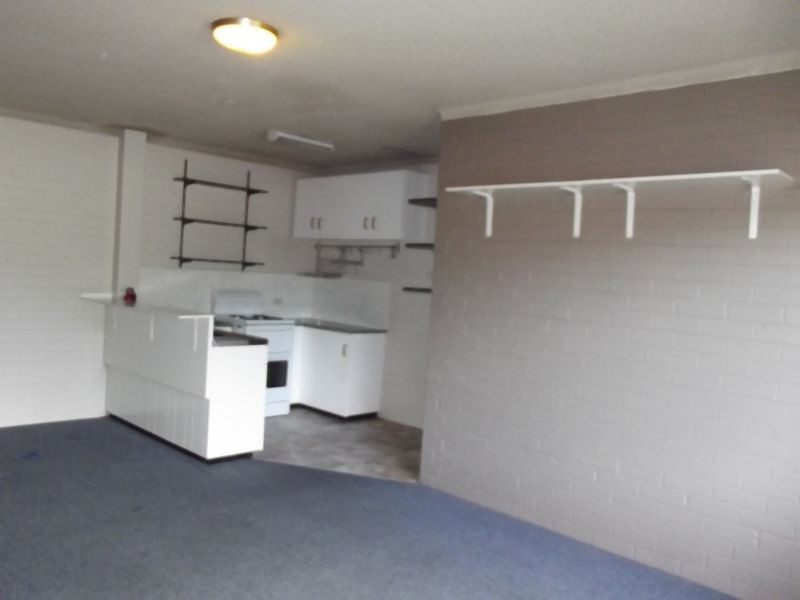 2/33a Frederick Street, East Gosford NSW 2250