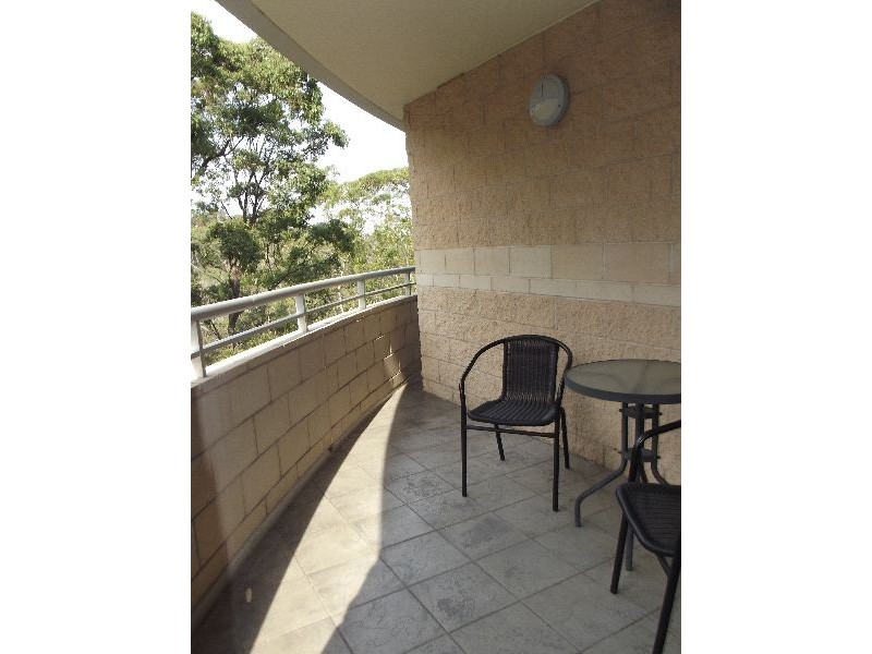 214/80 John Whiteway Drive, Gosford NSW 2250