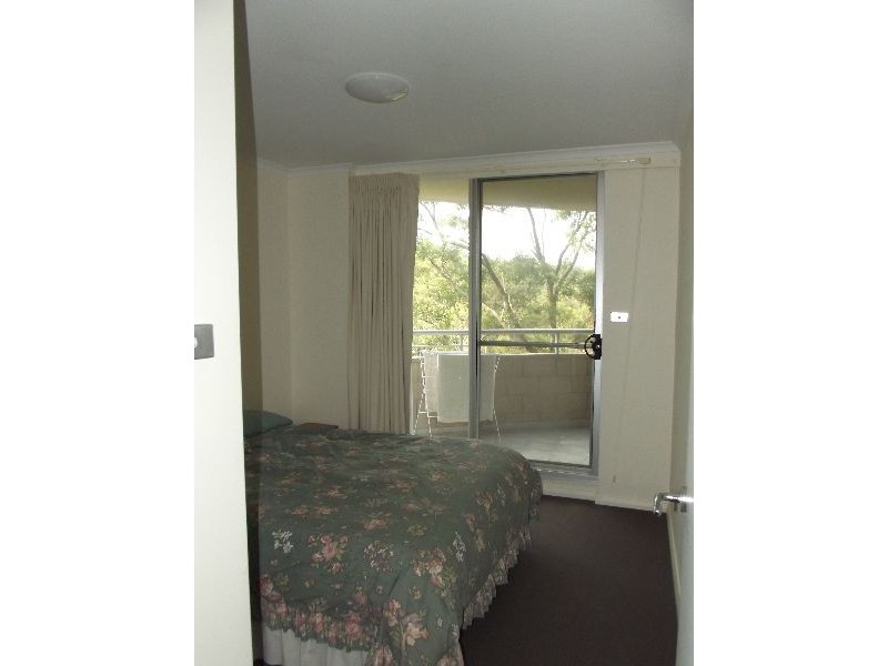 214/80 John Whiteway Drive, Gosford NSW 2250