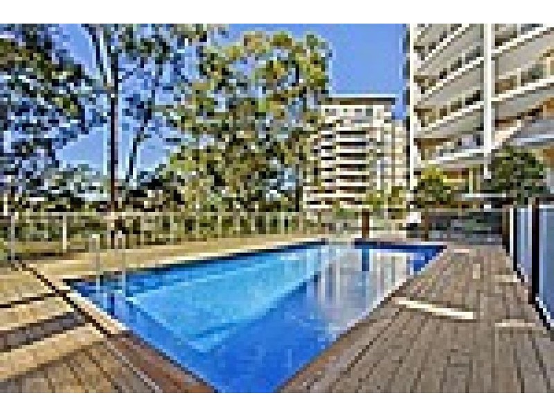 122/80  John Whiteway Drive, Gosford NSW 2250