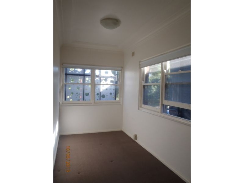 1/27 Mann Street, Gosford NSW 2250