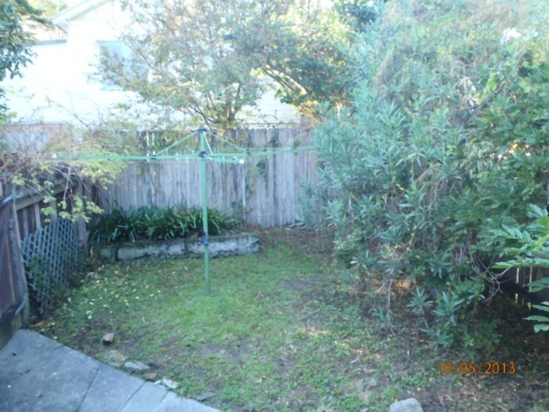 1/27 Mann Street, Gosford NSW 2250