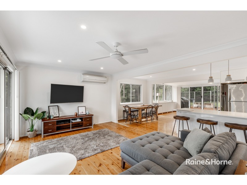 8 Marangani Avenue, North Gosford NSW 2250