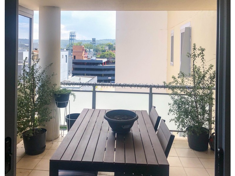 26/12 Baker Street, Gosford NSW 2250