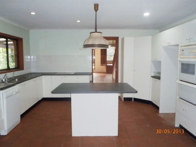 11 Coulter Road, Wyoming NSW 2250