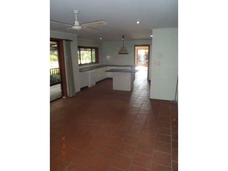11 Coulter Road, Wyoming NSW 2250