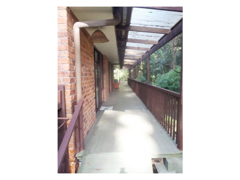 11 Coulter Road, Wyoming NSW 2250