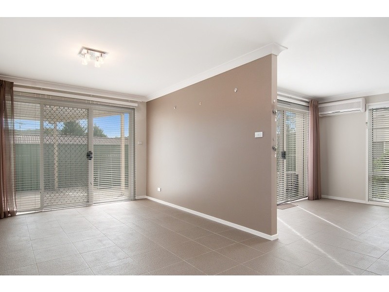 24/4 Parsons Road, Lisarow NSW 2250