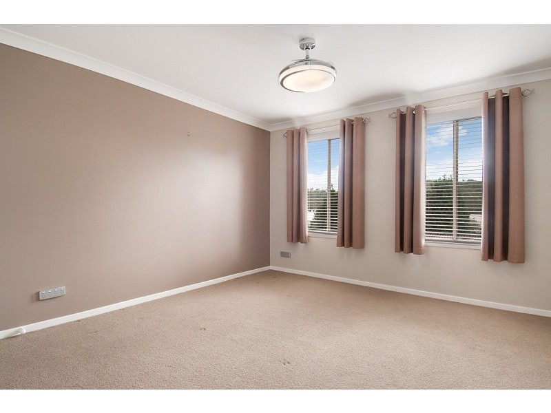 24/4 Parsons Road, Lisarow NSW 2250