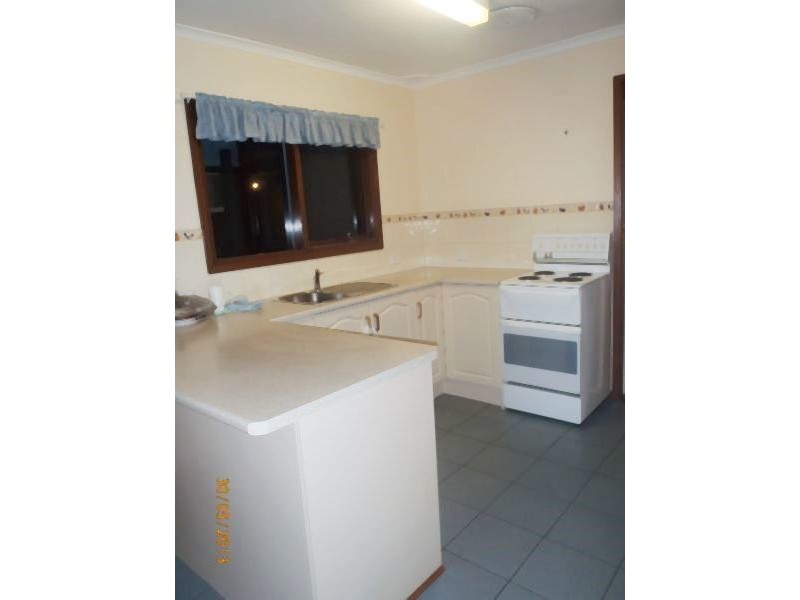 18 Woodside Terrace, Narara NSW 2250