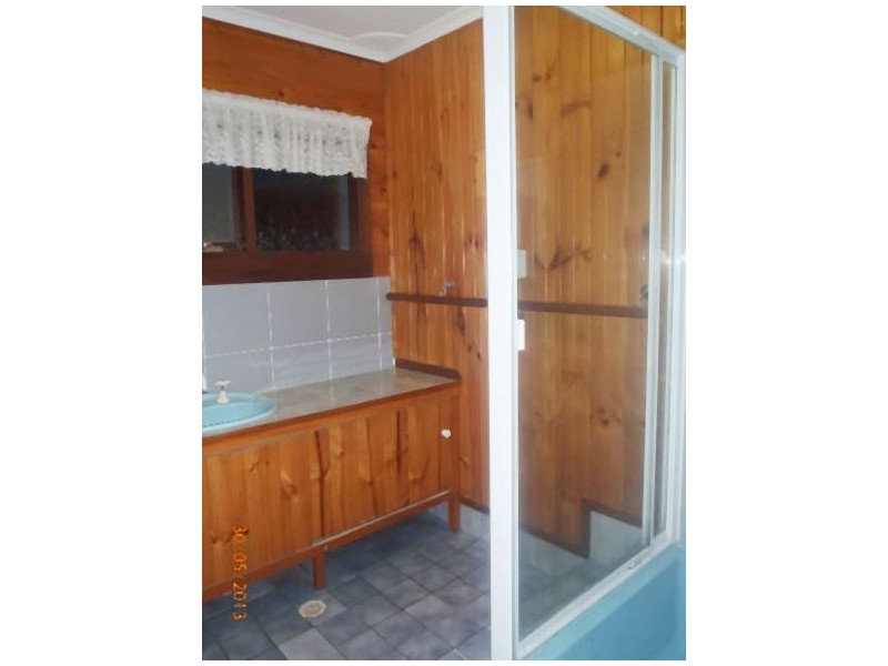 18 Woodside Terrace, Narara NSW 2250