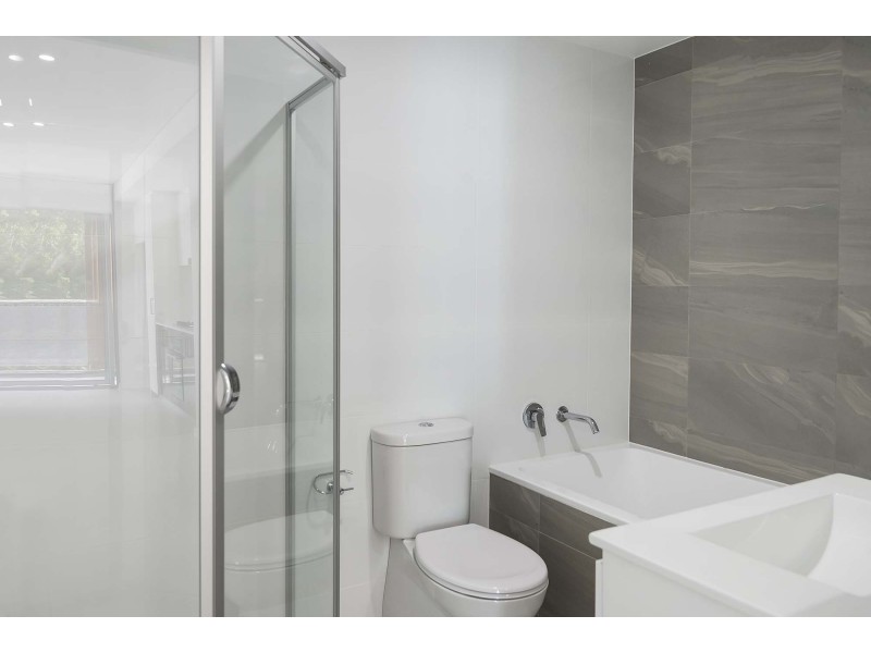 27/14-16 Batley Street, West Gosford NSW 2250