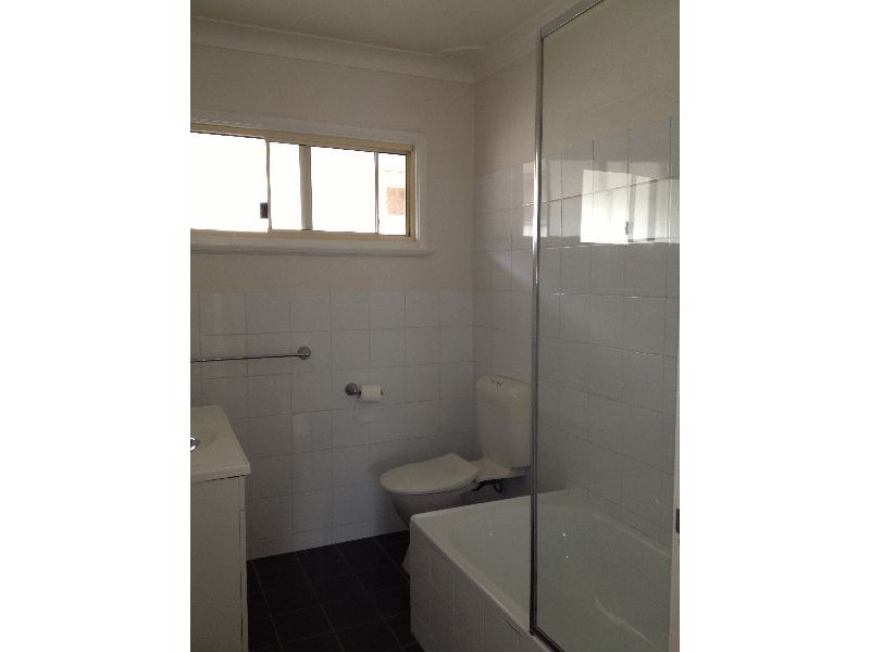3/9 Lushington Street, East Gosford NSW 2250
