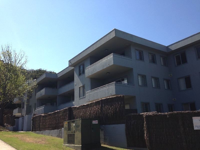 8/13-15 Moore Street, West Gosford NSW 2250