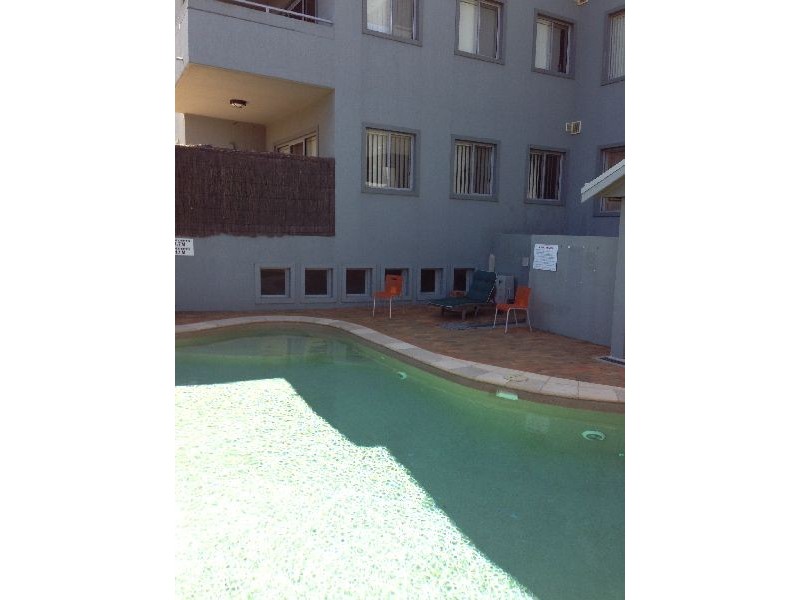 8/13-15 Moore Street, West Gosford NSW 2250