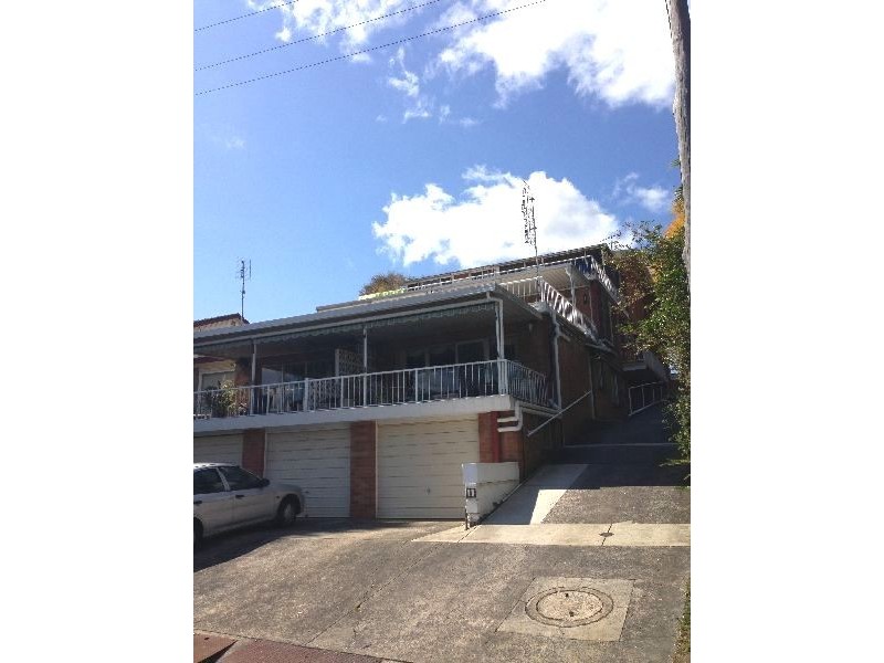 4/11 Lynn Avenue, Point Frederick NSW 2250