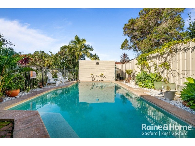 14 Greenvale Road, Green Point NSW 2251