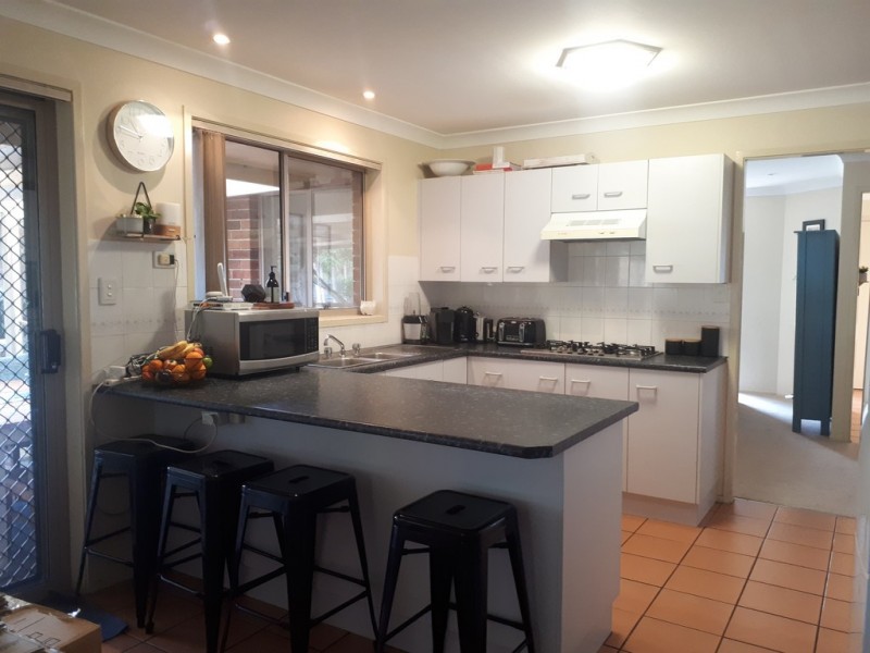 4 Crestview Street, Lisarow NSW 2250