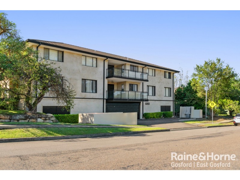 8/17 Hely Street, West Gosford NSW 2250