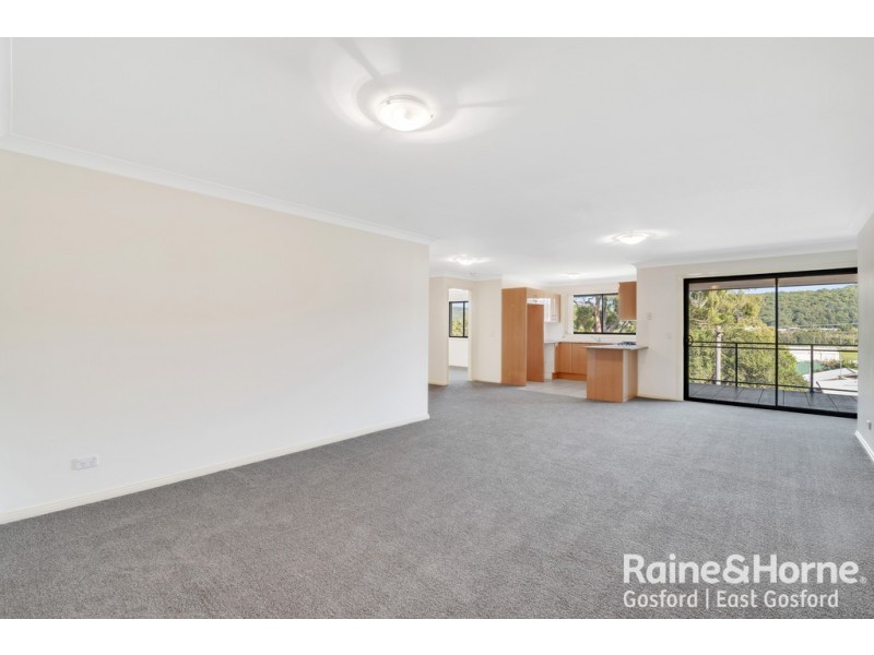 8/17 Hely Street, West Gosford NSW 2250
