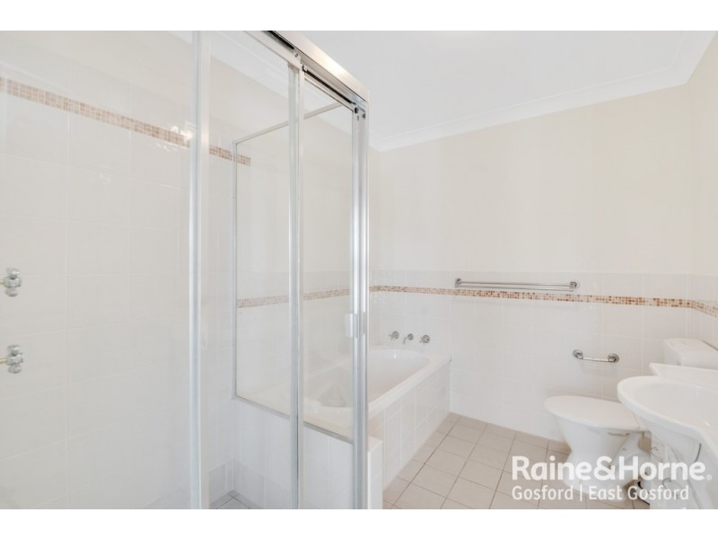 8/17 Hely Street, West Gosford NSW 2250