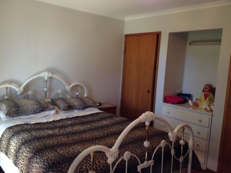 4  Tottenham Place, North Gosford NSW 2250