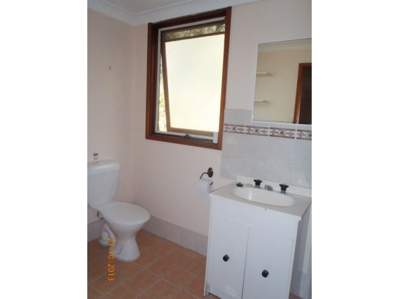 Studio, 40 Lynnette Avenue, East Gosford NSW 2250