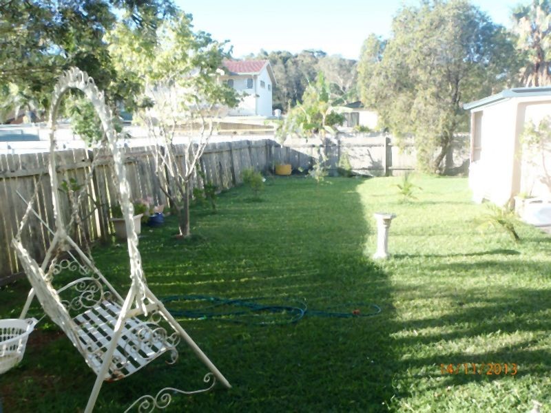 25 Black Swan Street, Berkeley Vale NSW 2261