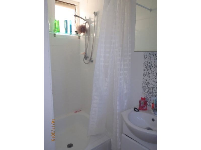 25 Black Swan Street, Berkeley Vale NSW 2261