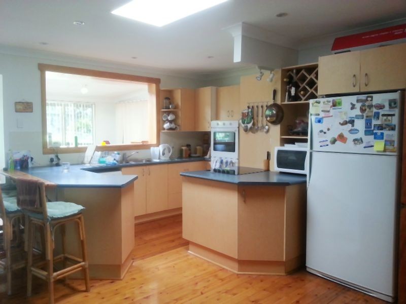 73 Beaumont  Avenue, Wyoming NSW 2250