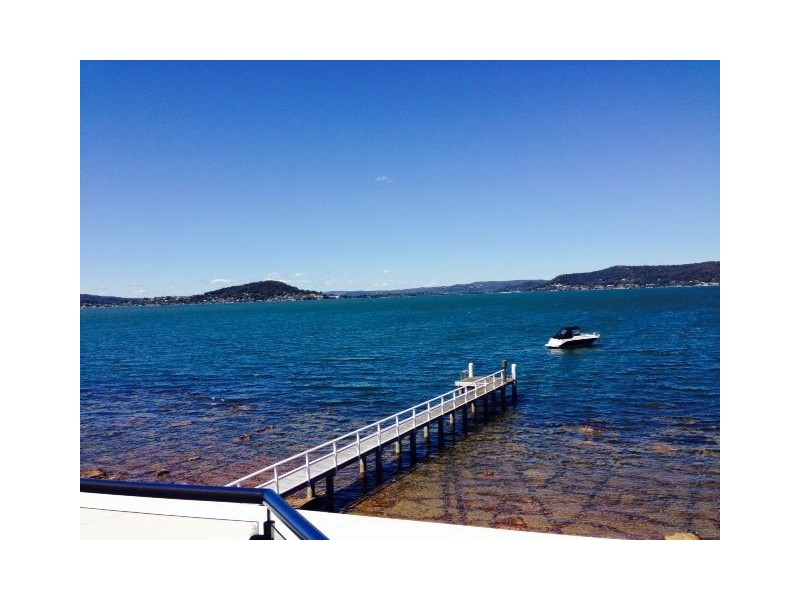 4/1-3 Caroline Street, East Gosford NSW 2250