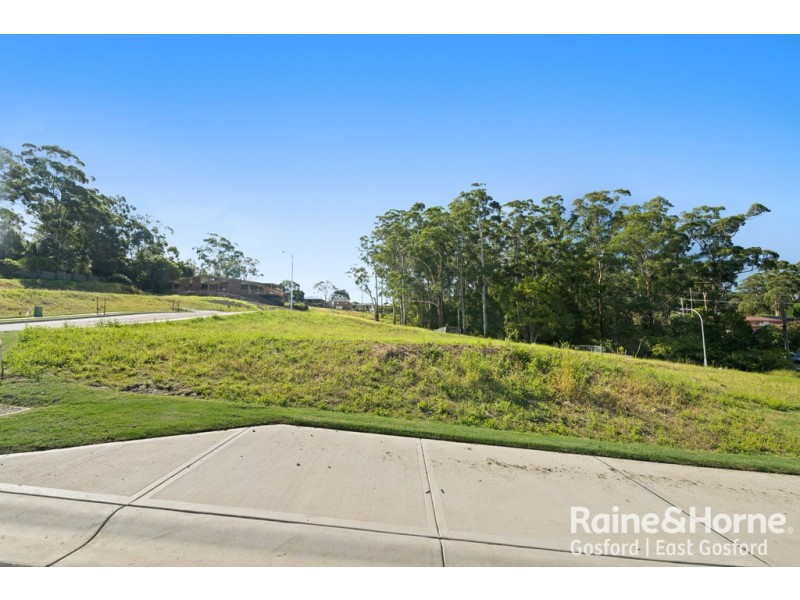 7 Lawson Drive, Narara NSW 2250