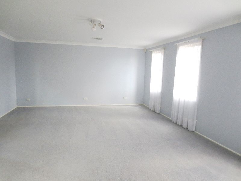 3 James Russell Drive, Kariong NSW 2250