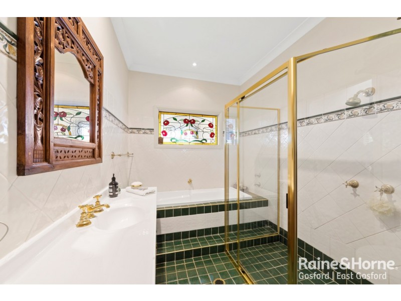 12 Wharf Street, East Gosford NSW 2250