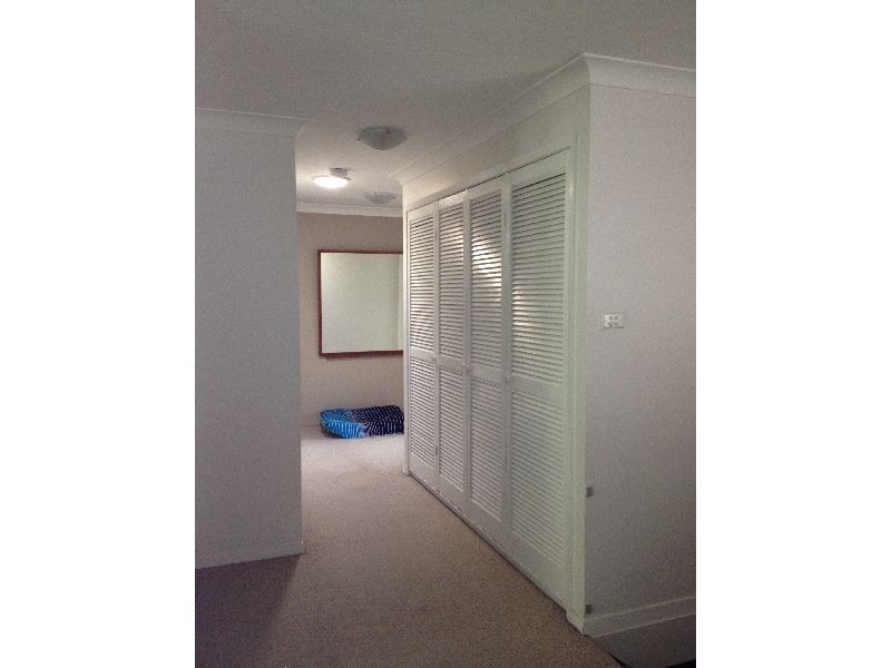 5 Beaumont Avenue, Wyoming NSW 2250