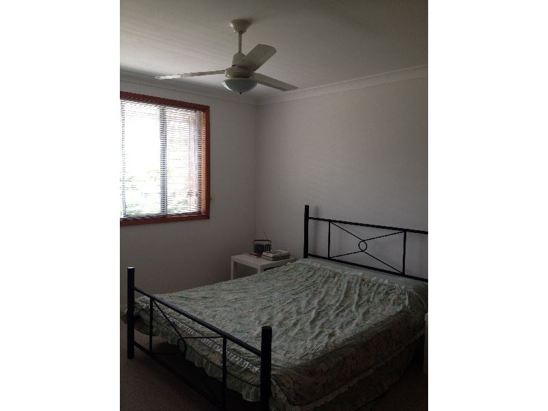 5 Beaumont Avenue, Wyoming NSW 2250