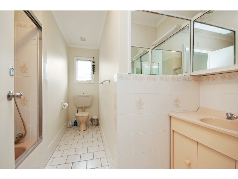 59 Renwick Street, Wyoming NSW 2250