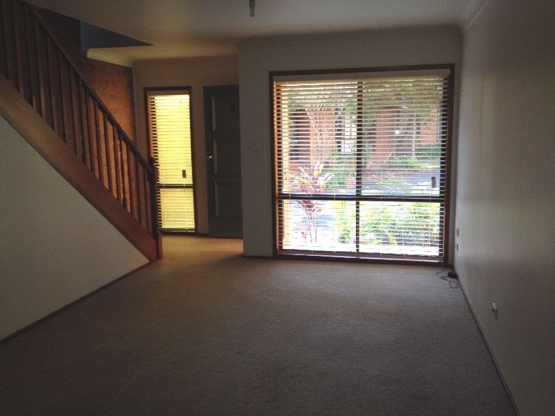 2/63-65 Davies Street, Kincumber NSW 2251