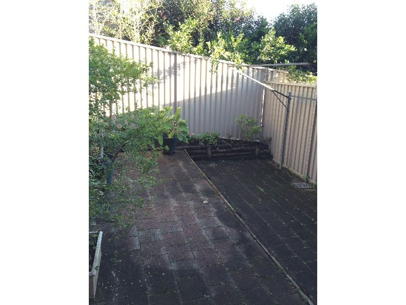 2/63-65 Davies Street, Kincumber NSW 2251